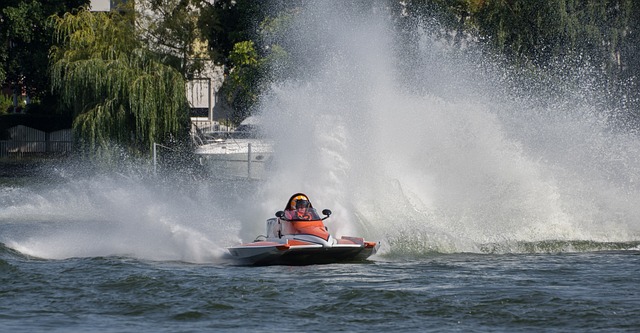 却一路下滑 却一路下滑